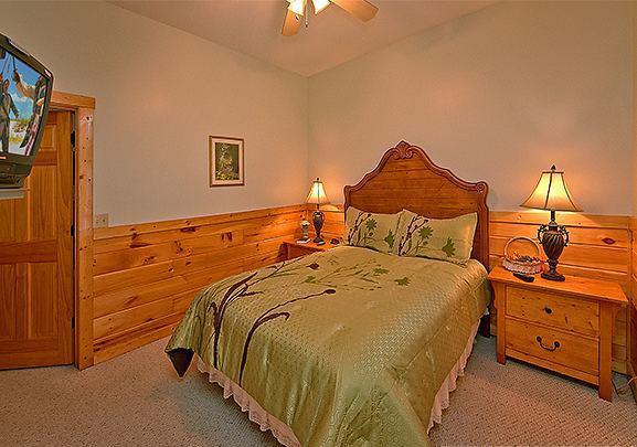 Mountain Flower- Four-Bedroom Cabin Pigeon Forge Eksteriør bilde